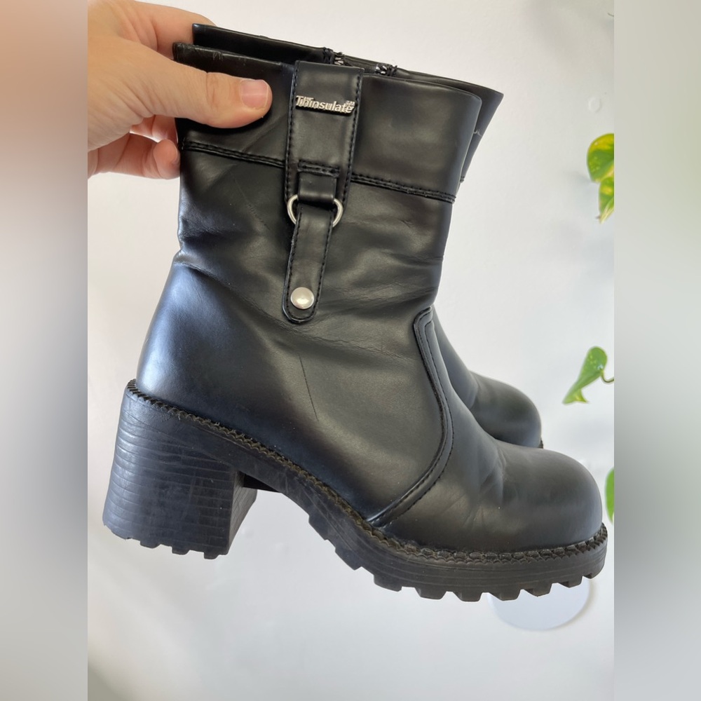 90’s chunky boot